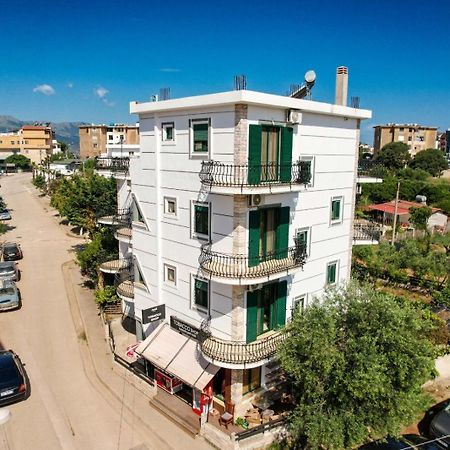 Sea La Vie Apartments Ksamil Ngoại thất bức ảnh