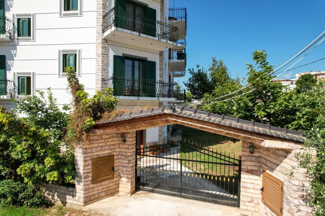 Sea La Vie Apartments Ksamil Ngoại thất bức ảnh