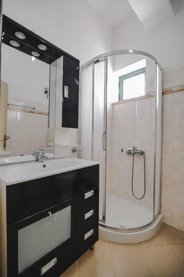 Sea La Vie Apartments Ksamil Ngoại thất bức ảnh